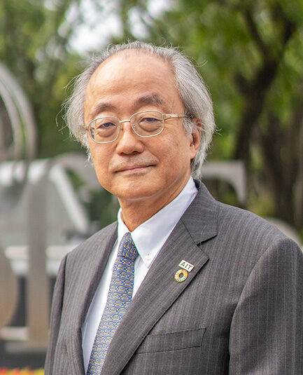 Prof. Kazuo Yamamoto,